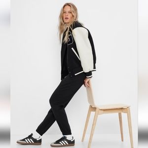 NWT Gap High Rise Vintage Soft Joggers